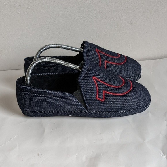 True Religion Navy Red Slip on Fleece Lined Slippers Men's size 7-8 - Picture 1 of 7